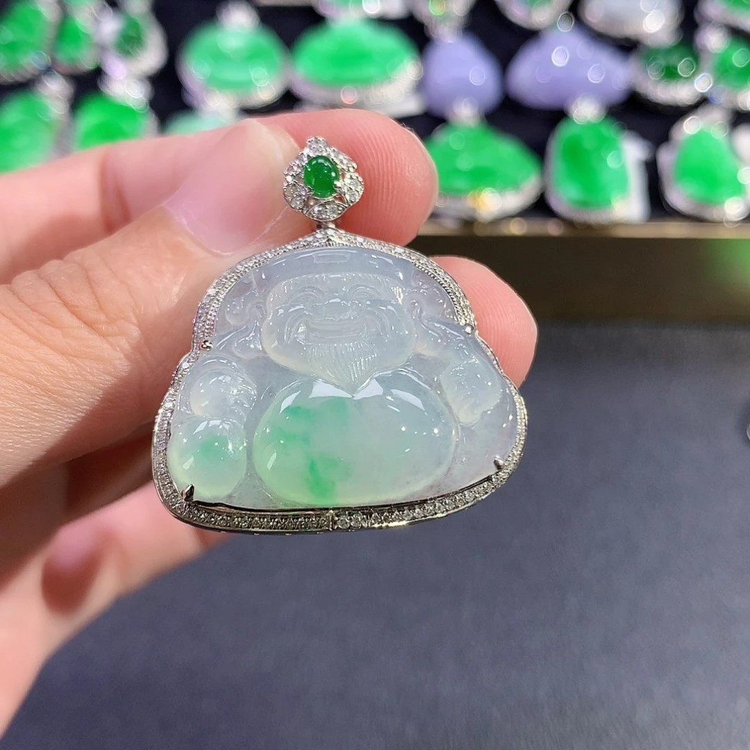 翡翠18K金镶嵌吊坠(赠链)