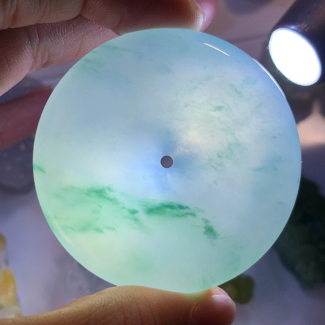 定制翡翠未镶嵌翡翠