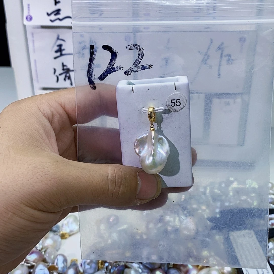 淡水珍珠合金颈饰