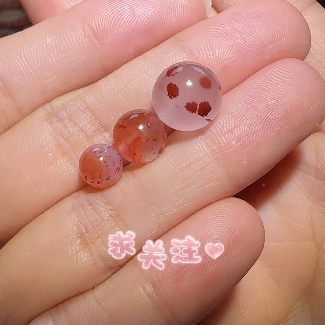 南红玛瑙未镶嵌珠宝奇石白**?
