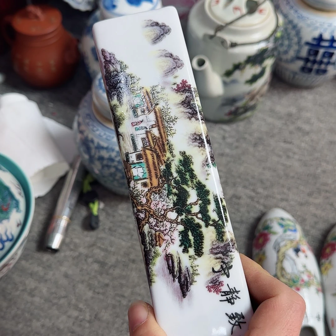 摆件瓷器的工艺技术水平