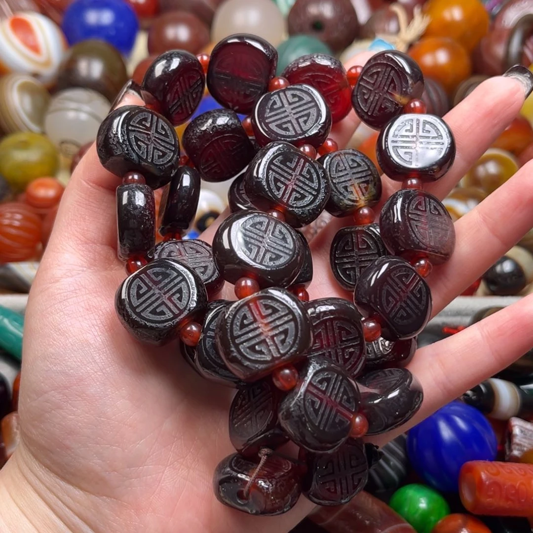 玛瑙/玉髓颈饰未镶嵌