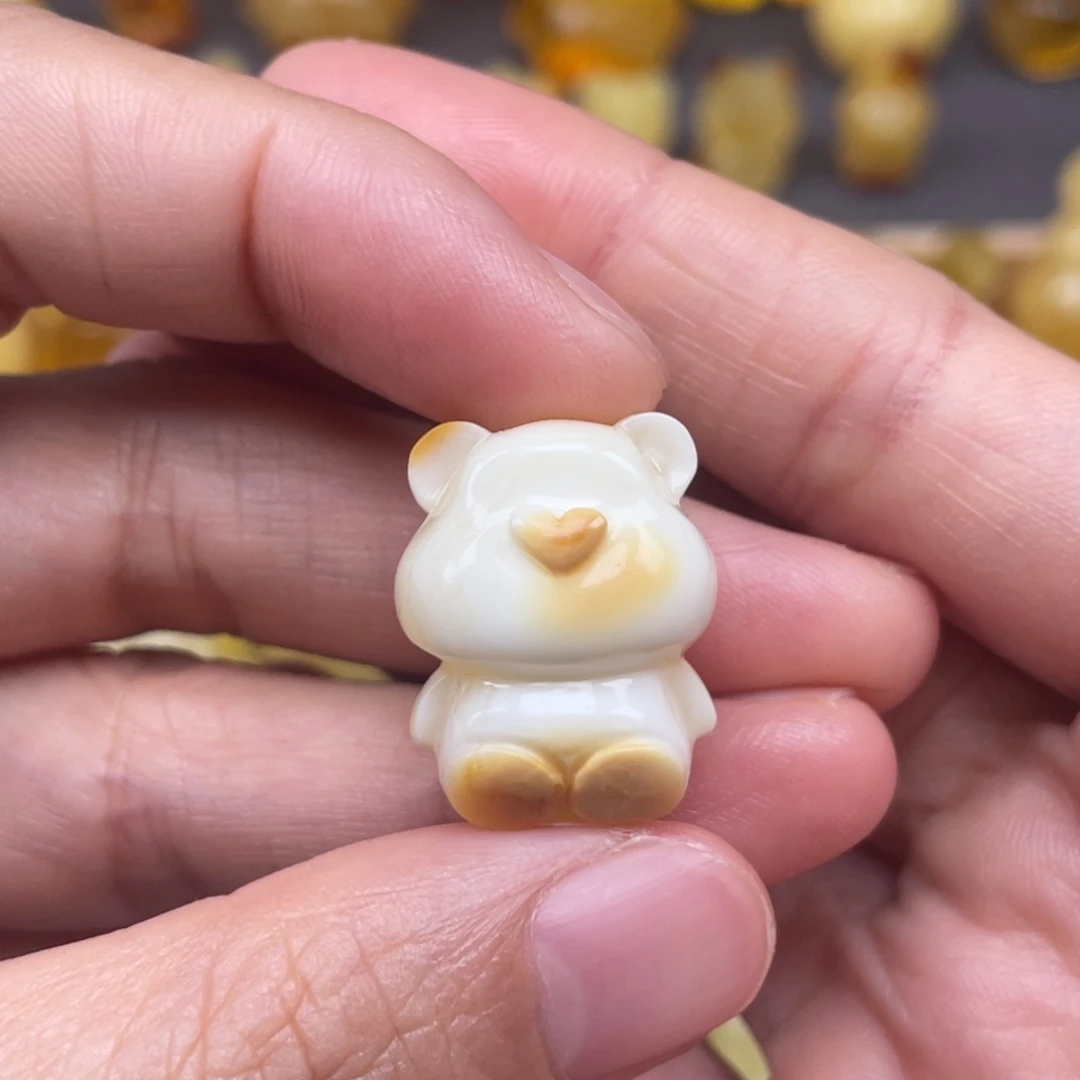 未镶嵌琥珀裸石蜜蜡