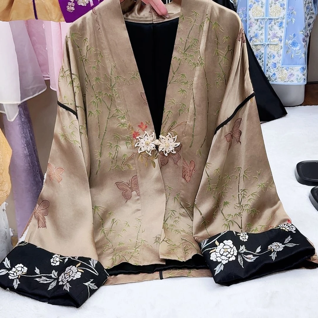 织绣真丝香云纱上衣