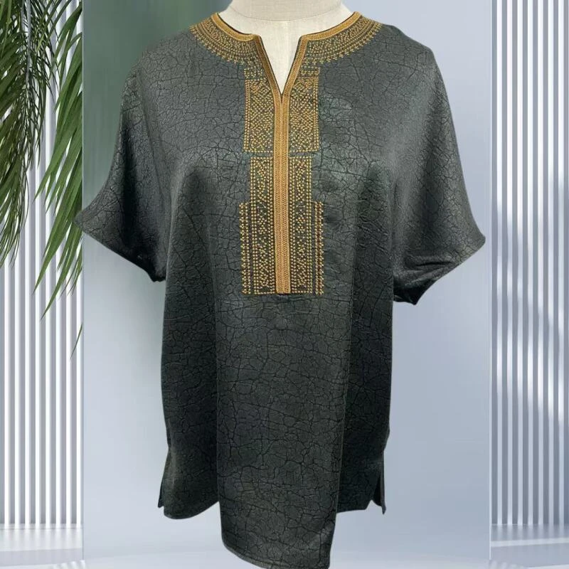 9726复古龟裂纹刺绣宽松T恤