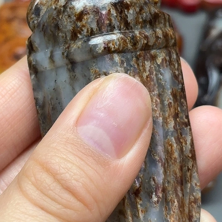 生***满和田玉未镶嵌颈饰