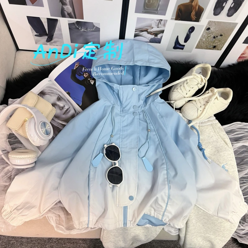 〖ANDI〗订制中大童春季新款设计感渐变色连帽冲锋衣外套3730