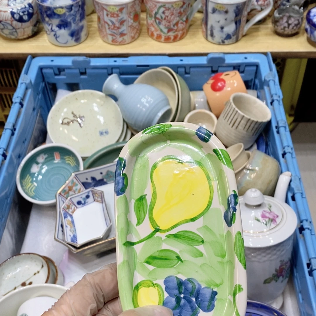 红***女瓷片哈哈哈哈哈哈哈哈哈