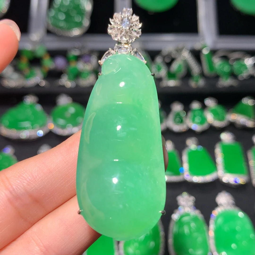 翡翠18K金镶嵌吊坠(不含链)翡翠