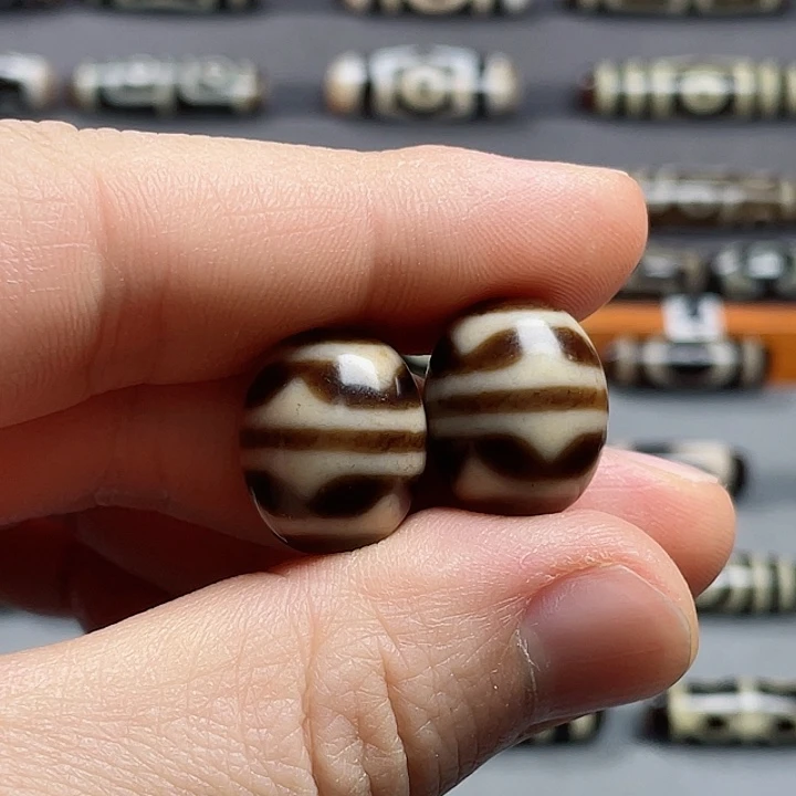 玛瑙/玉髓颈饰未镶嵌华****】