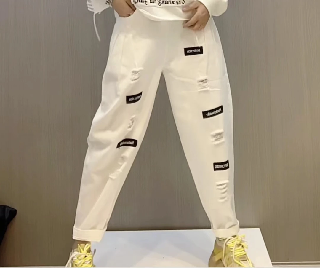 时尚潮牌休闲牛仔裤Q019