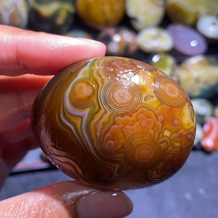 未镶嵌玛瑙/玉髓珠宝奇石