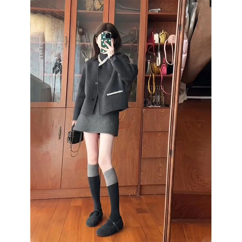 韩系小香风穿搭套装女秋冬季新款气质拼接毛呢外套高腰短裙两件套
