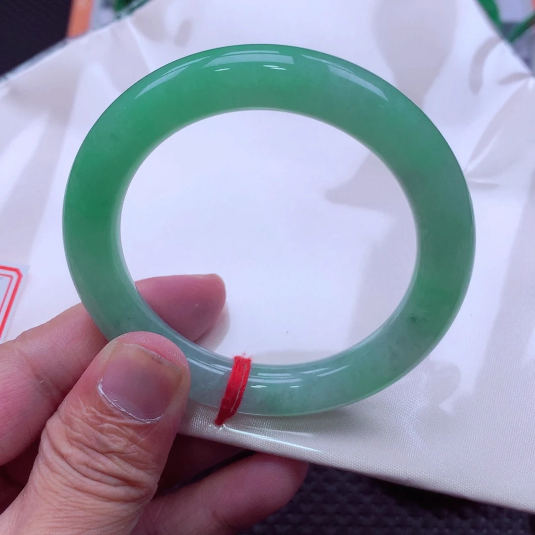 未镶嵌手镯翡翠翡翠