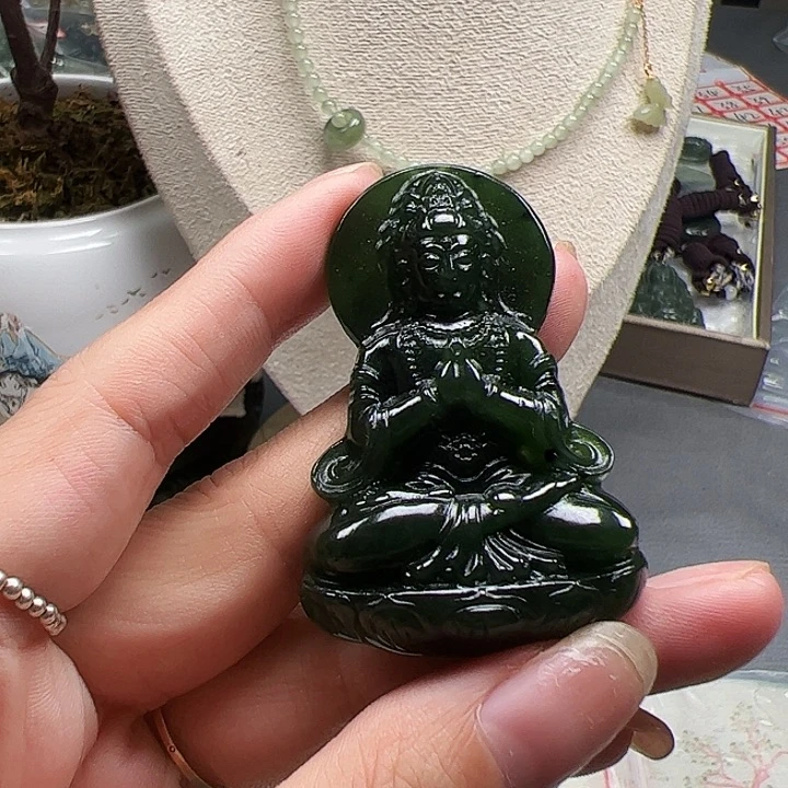 和田玉未镶嵌颈饰32