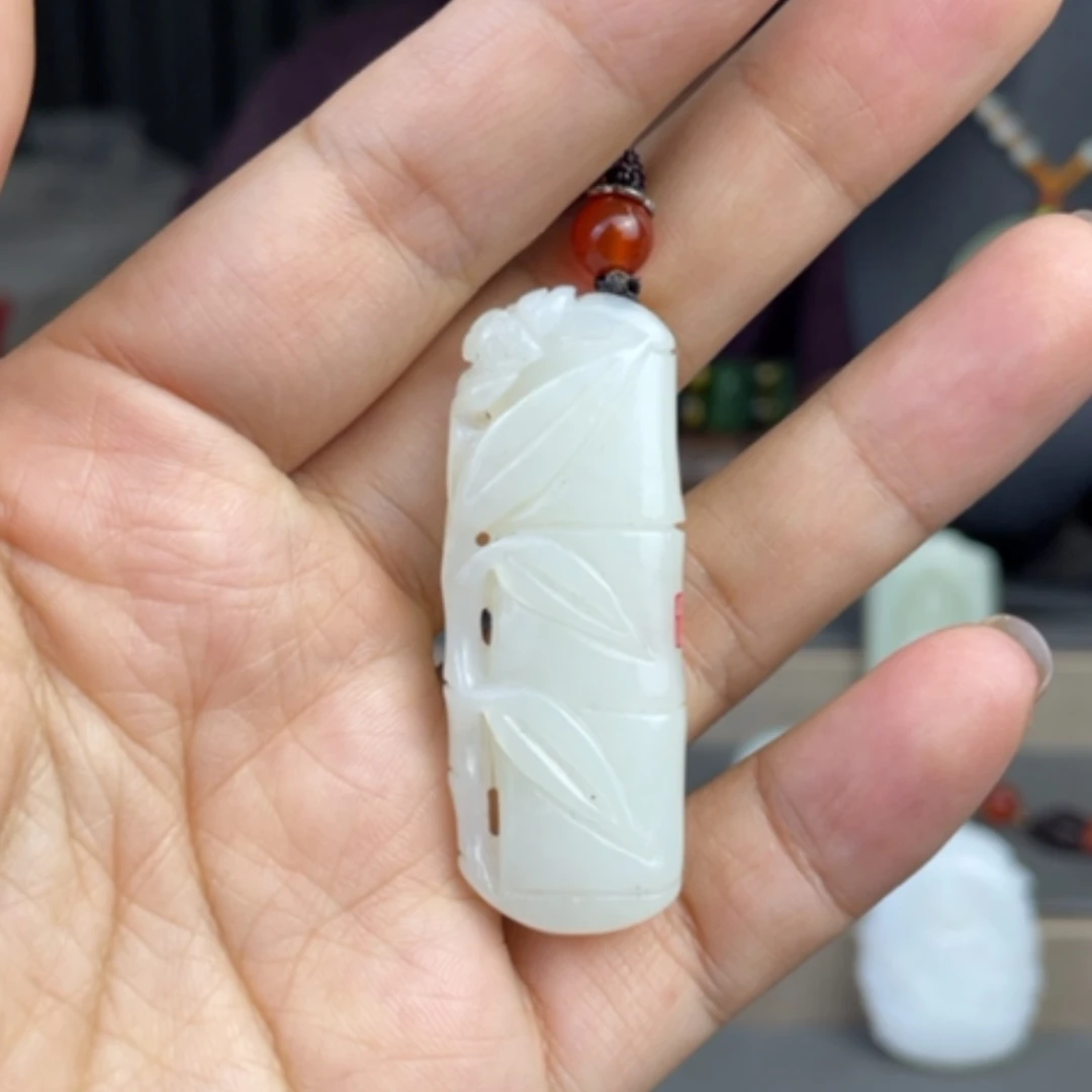 【闪购商品】和田玉未镶嵌颈饰