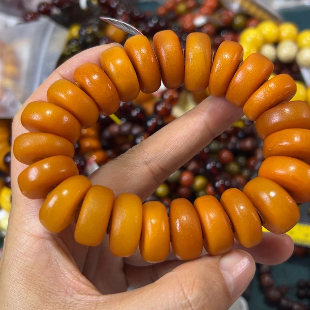 未镶嵌琥珀珠宝奇石617