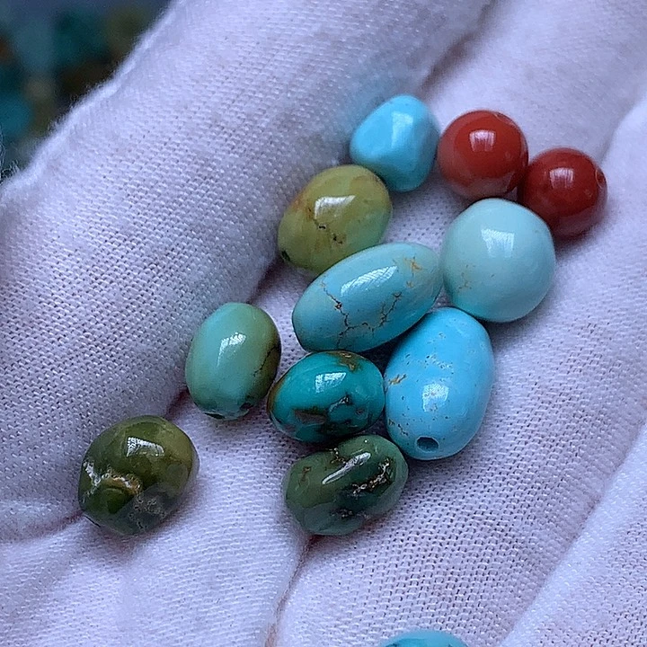 小***詹南红玛瑙未镶嵌珠宝奇石