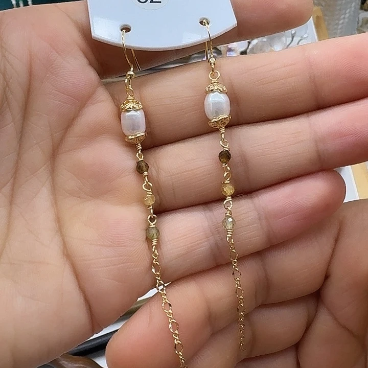 未镶嵌淡水珍珠耳饰