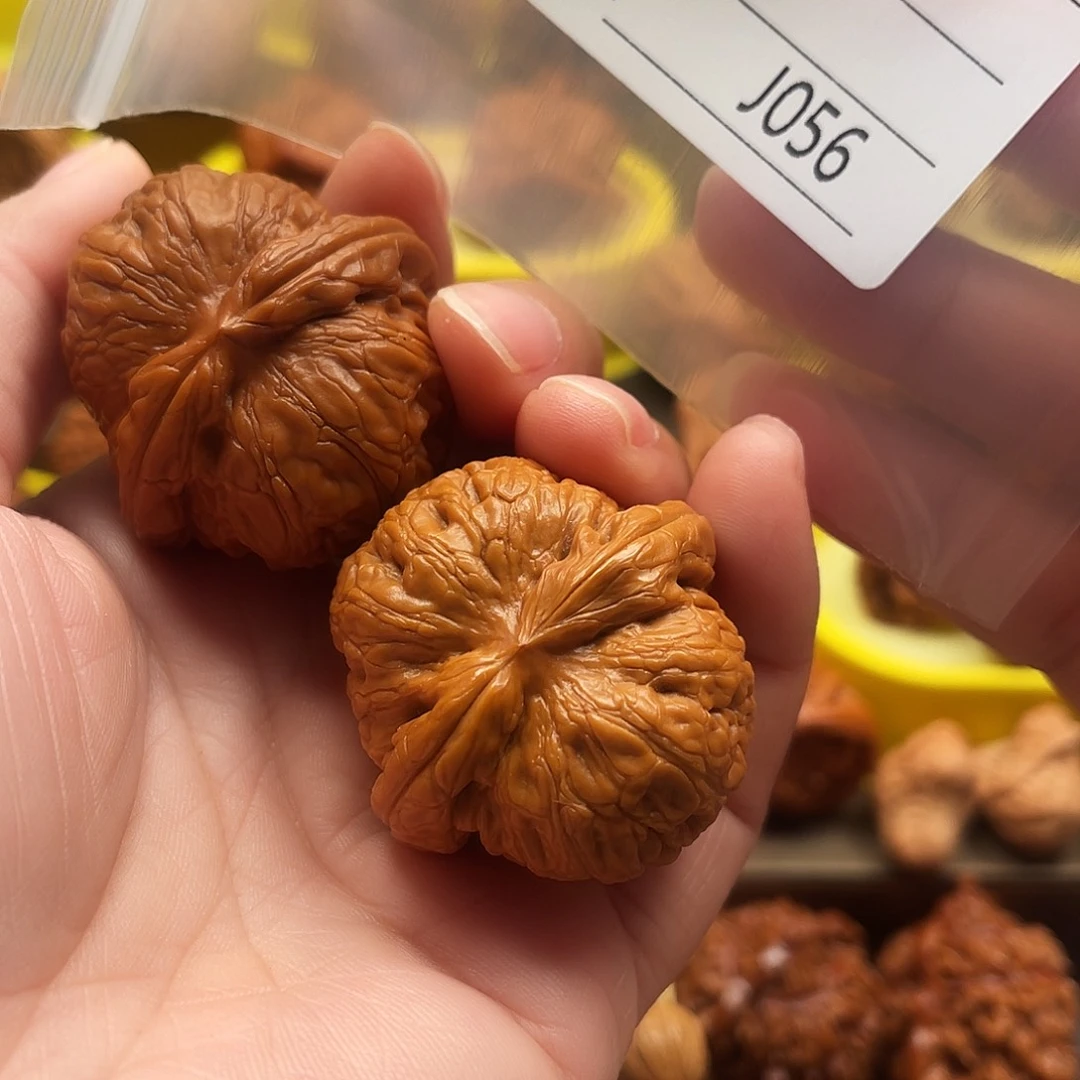 䖝***二文玩核桃吊坠元宝40