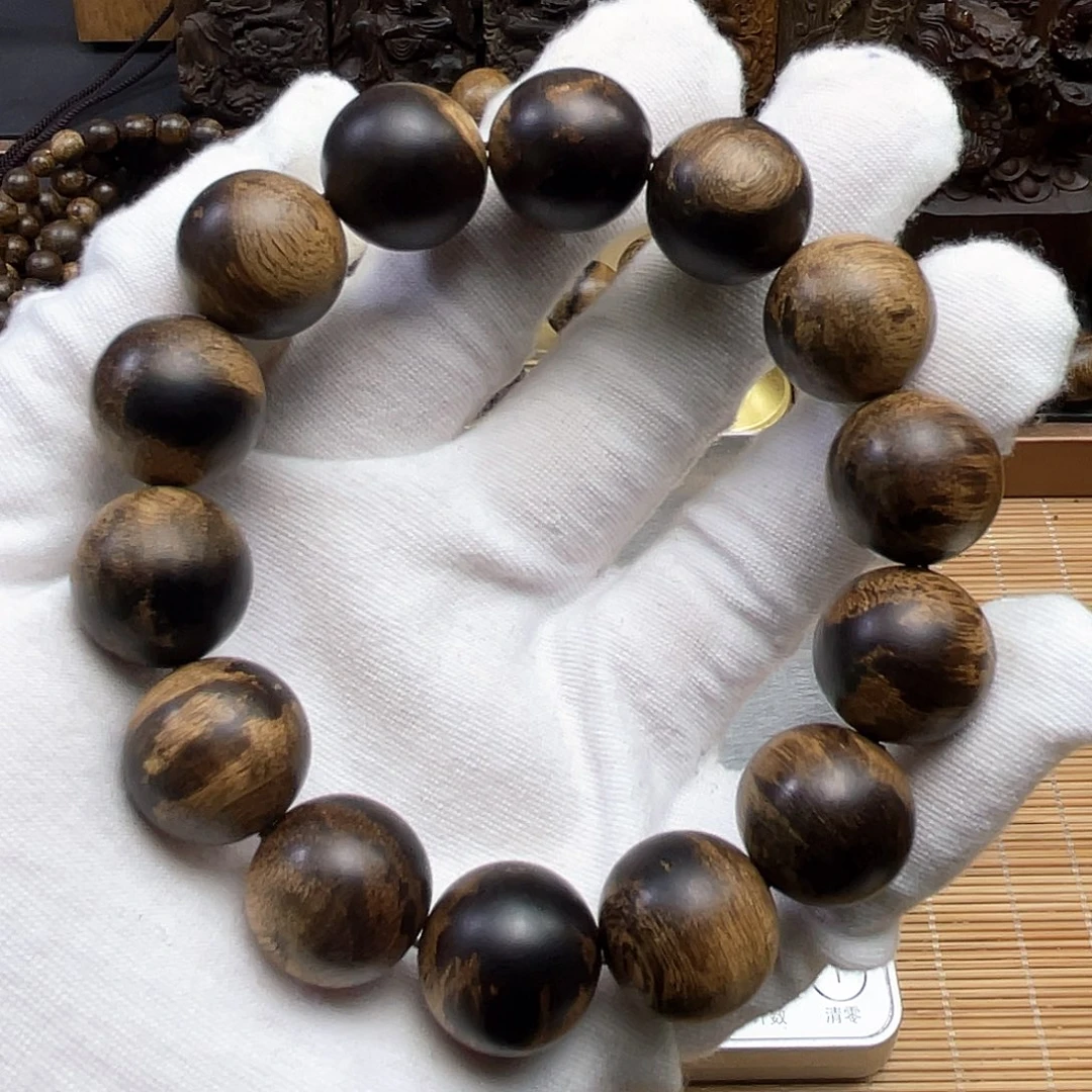 手串沉香s****r达拉干沉香