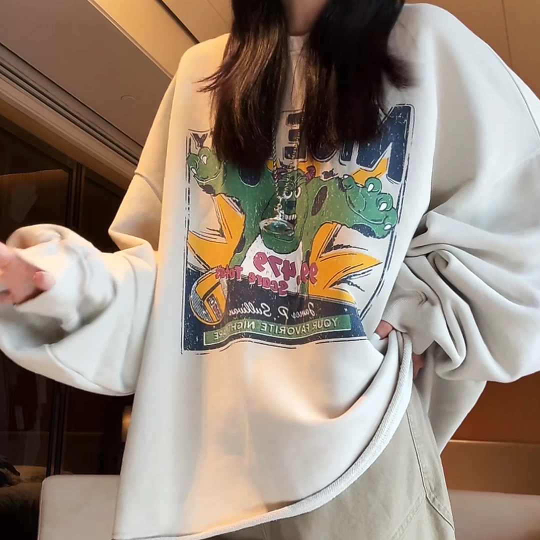 早秋新款做旧卡通印花卷边水洗宽松圆领毛圈卫衣休闲减龄长袖