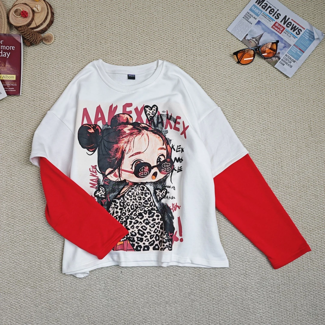 2024年秋冬新款休闲卡通印花拼色假两件加厚卫衣8641