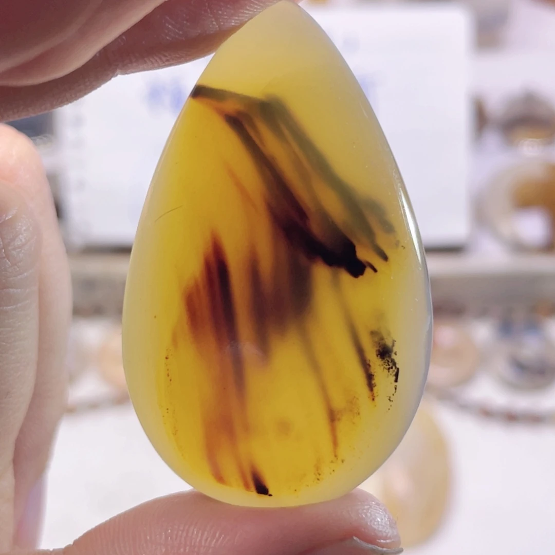 玛瑙/玉髓未镶嵌珠宝奇石