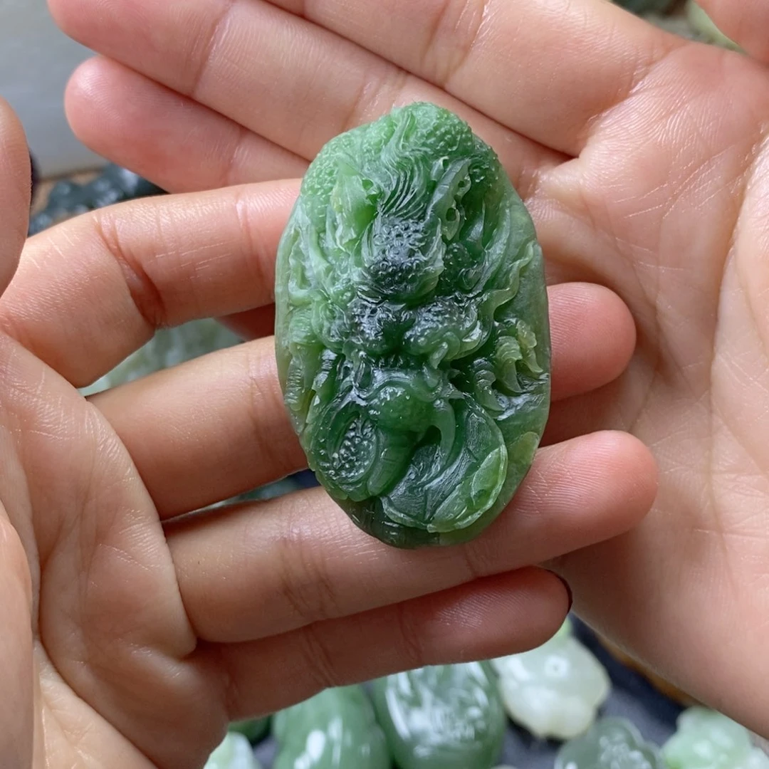 未镶嵌和田玉挂件