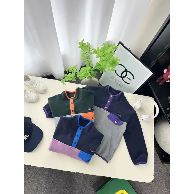 【撞色领钉扣卫衣】儿童25年冬新品撞色奥利绒卫衣Q25632