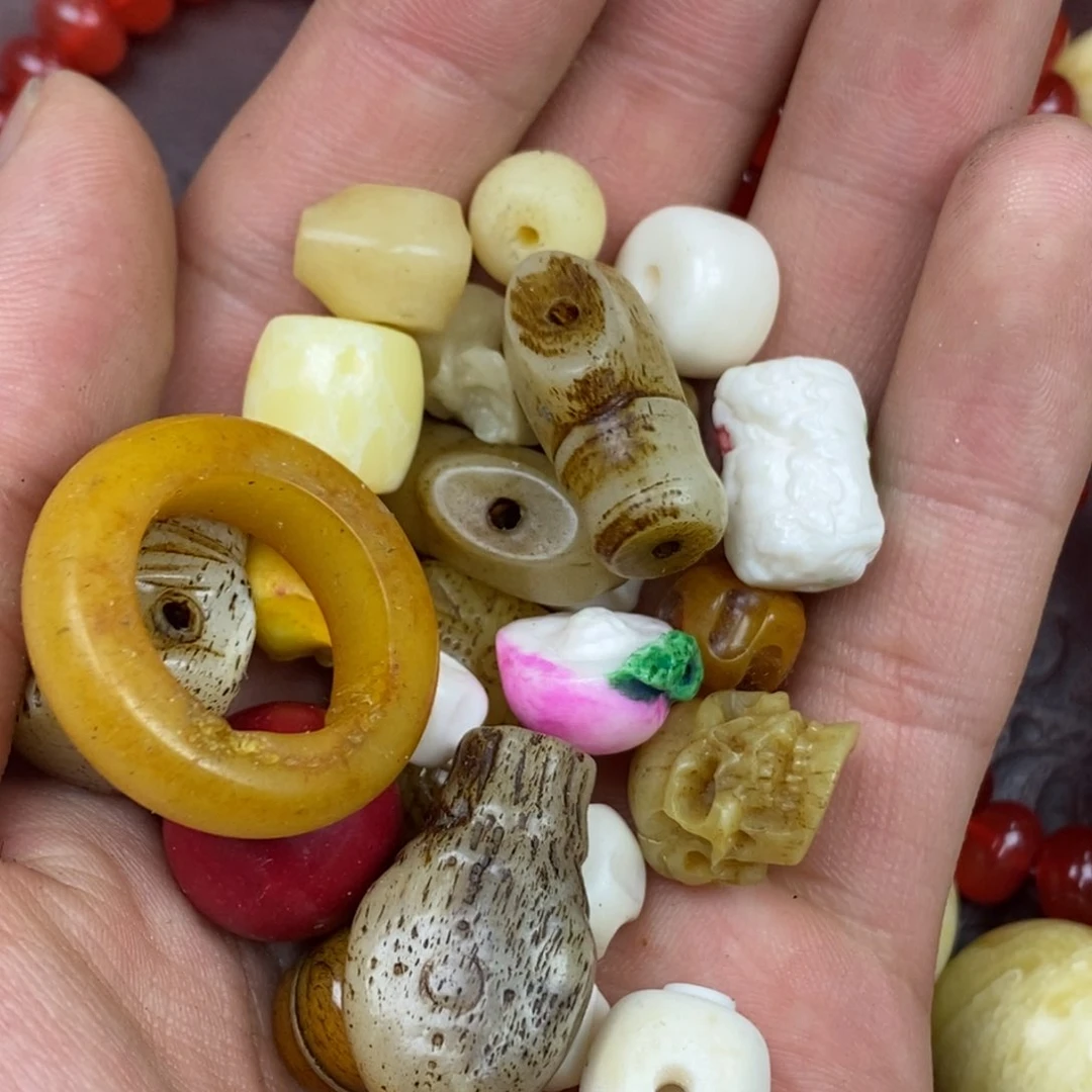 其他驼骨微瑕介意勿拍,157