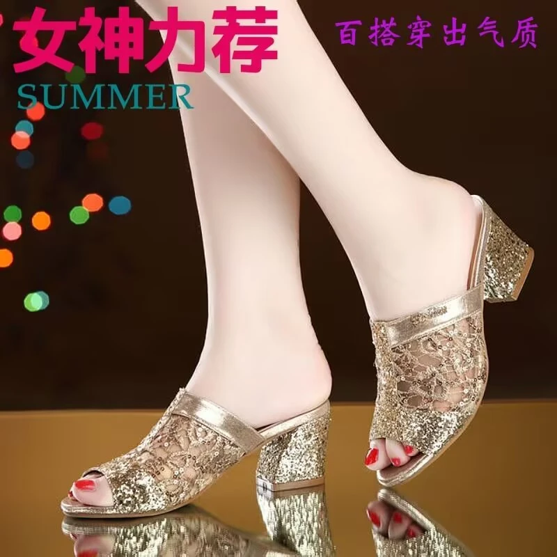 法式新款鱼嘴网纱粗跟时尚百搭中跟气质凉拖鞋时装凉鞋一脚蹬纯色