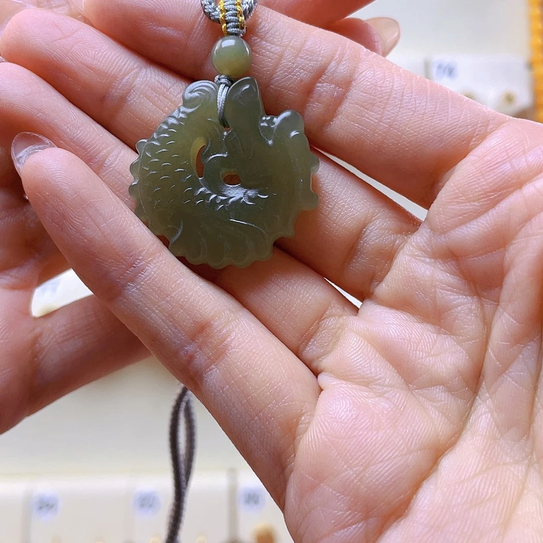 和田玉吊坠(赠链)未镶嵌远*