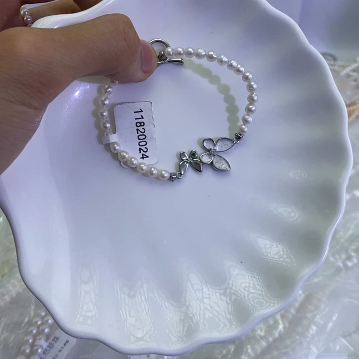 颈饰未镶嵌淡水珍珠