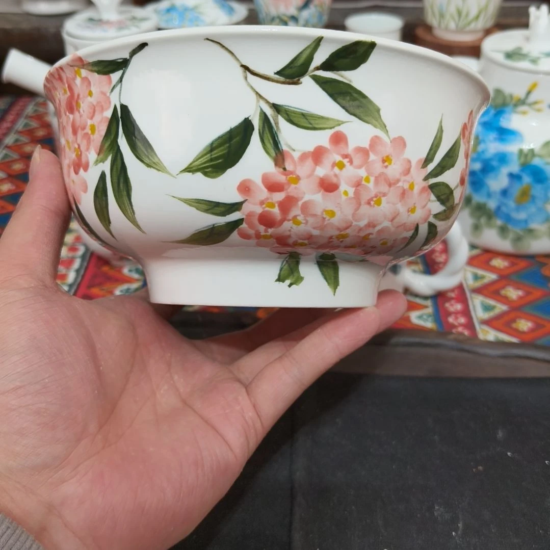摆件景德镇手工手绘高温瓷器