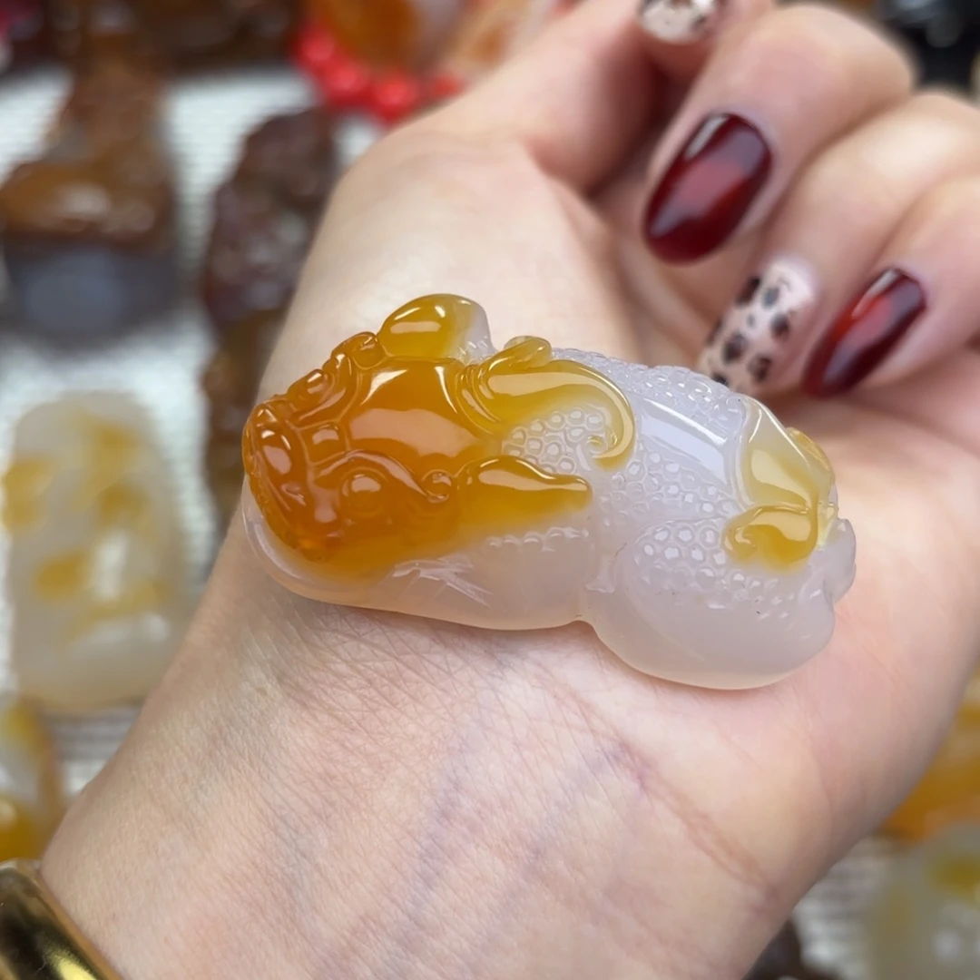 未镶嵌挂件玛瑙/玉髓