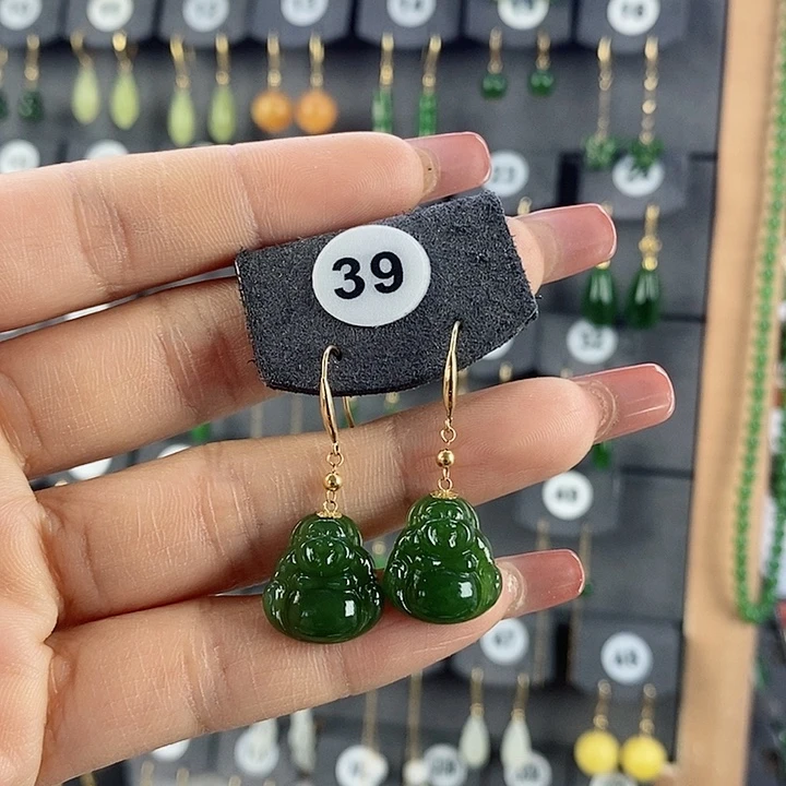 和田玉18K金镶嵌耳饰