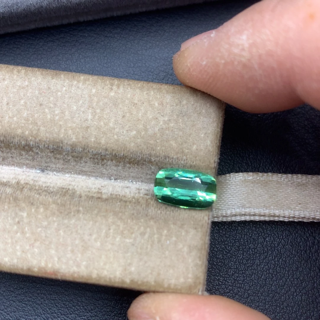 未镶嵌裸石碧玺1.88ct