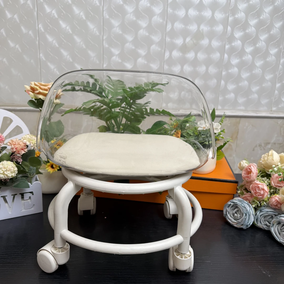 小凳子滑轮矮凳家用静音万向轮小椅子学步可移动靠背椅