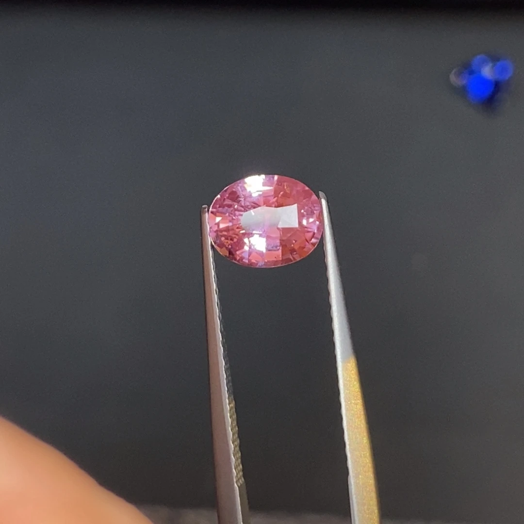 定制蓝宝石未镶嵌1.51ct 无烧帕帕拉恰