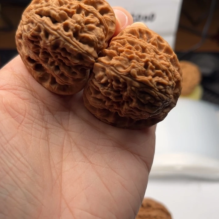 吊坠文玩核桃南疆44