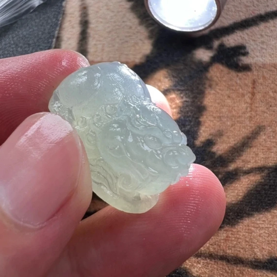 缅甸翡翠A货毛货貔貅