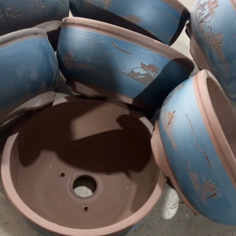 紫砂花盆100-7。                  