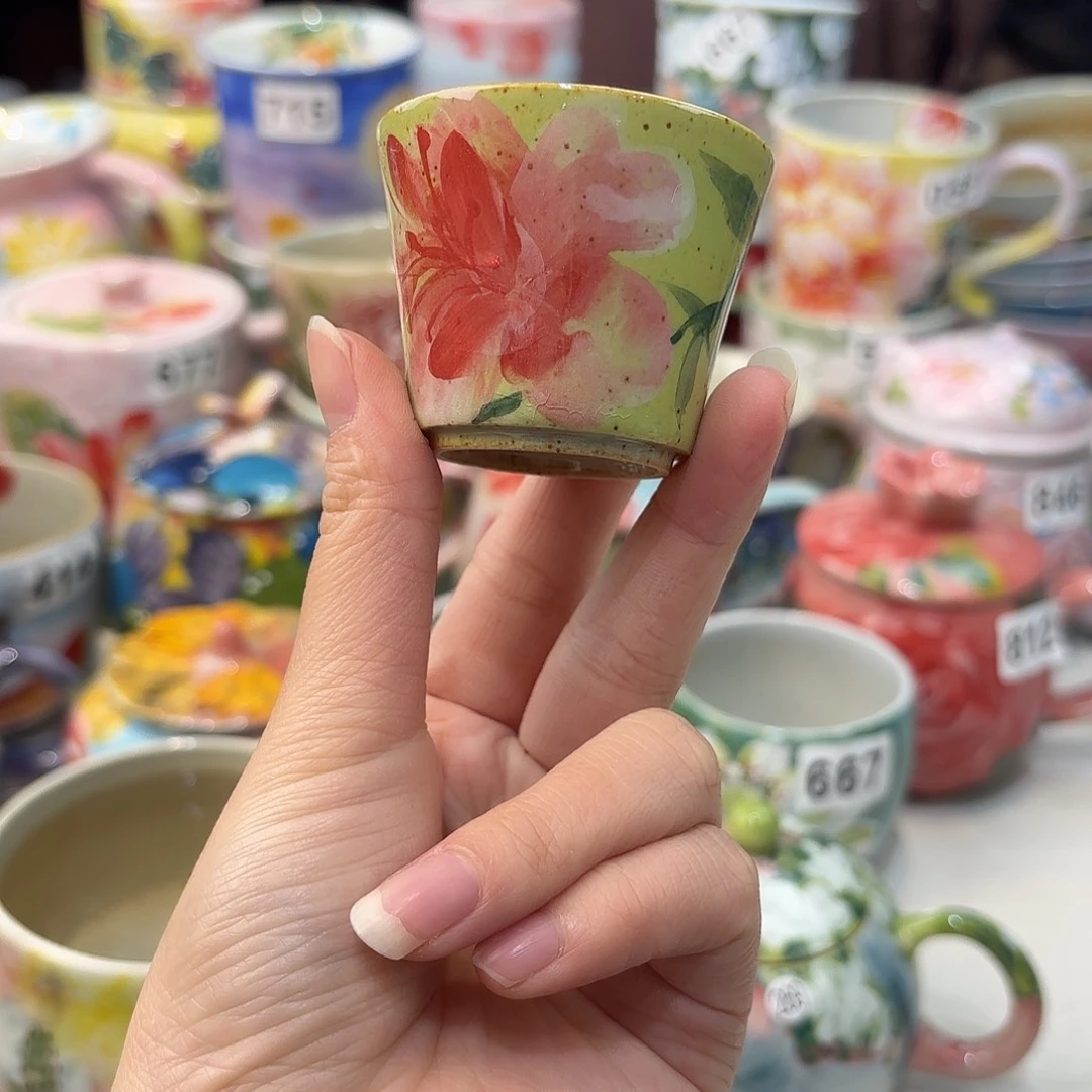 瓷片兔兔的小可爱太