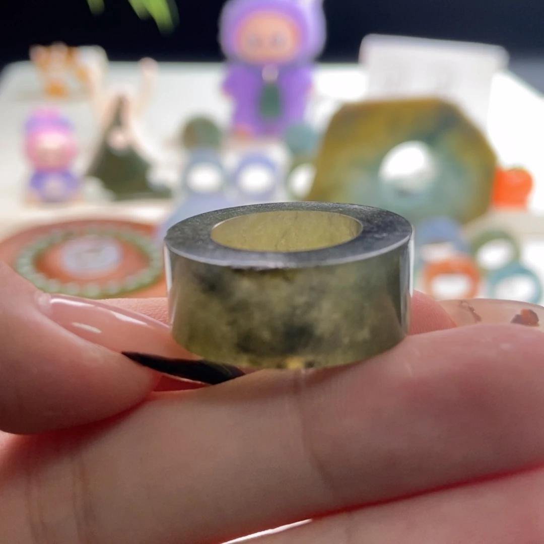 未镶嵌定制翡翠定制黄绿乌鸡