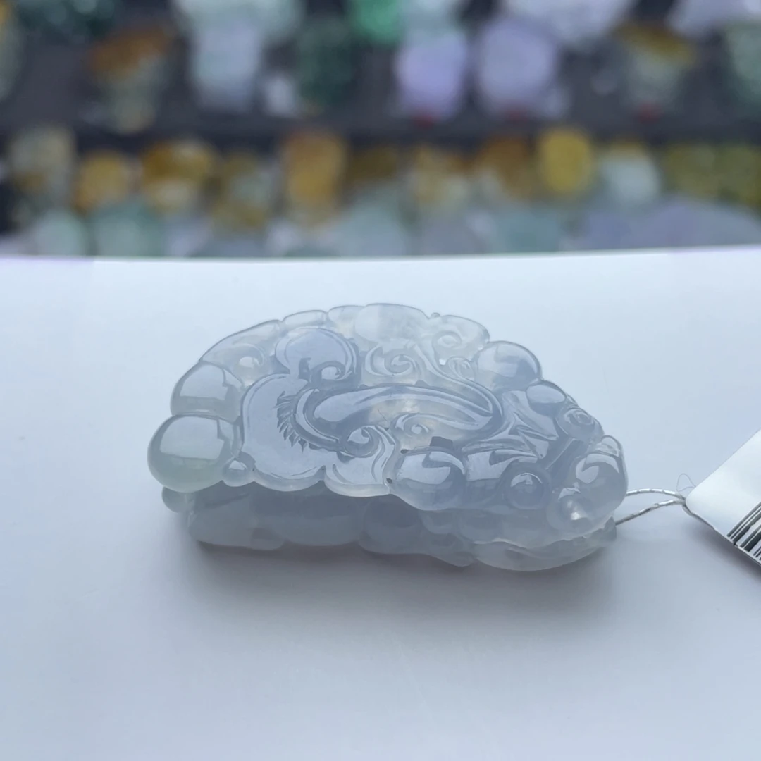 翡翠颈饰未镶嵌貔貅