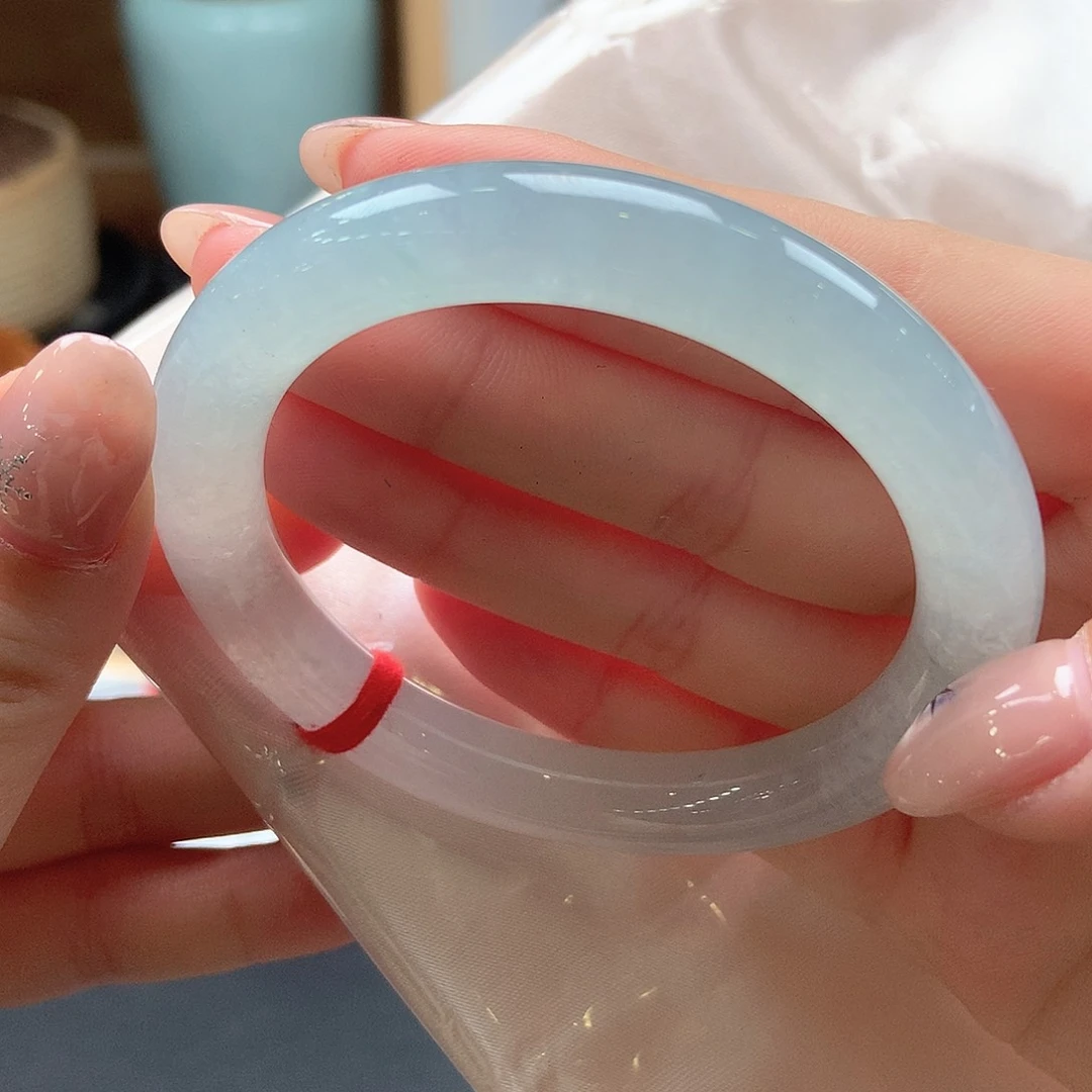 翡翠未镶嵌手镯冰透晴水