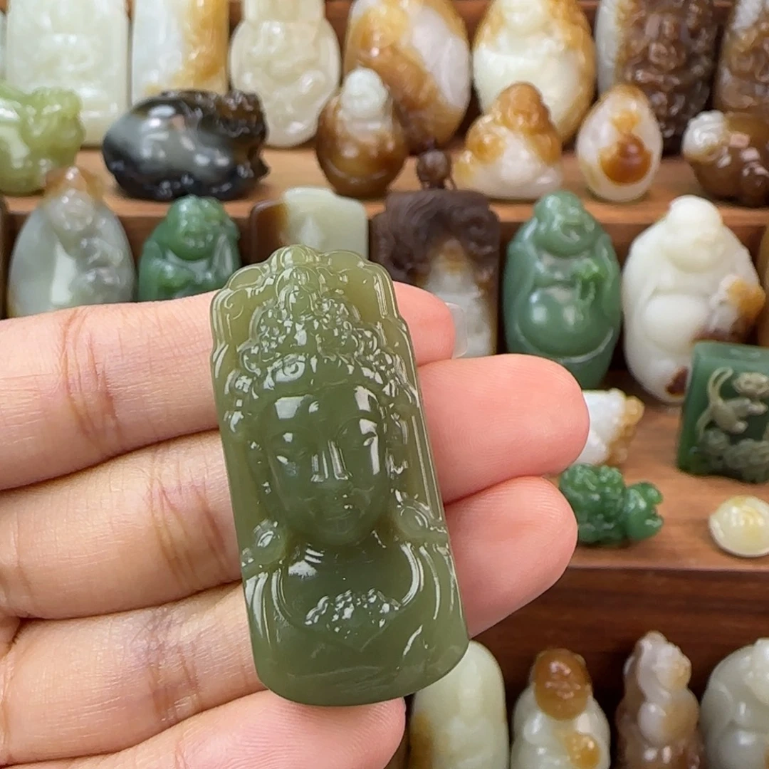 定制和田玉未镶嵌和田玉