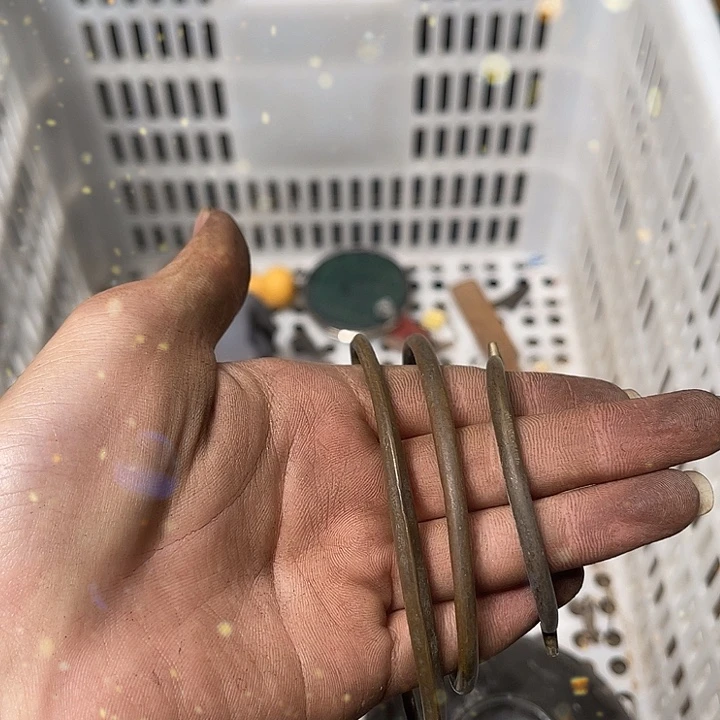 贾***华20250818瓷摆件哦哦