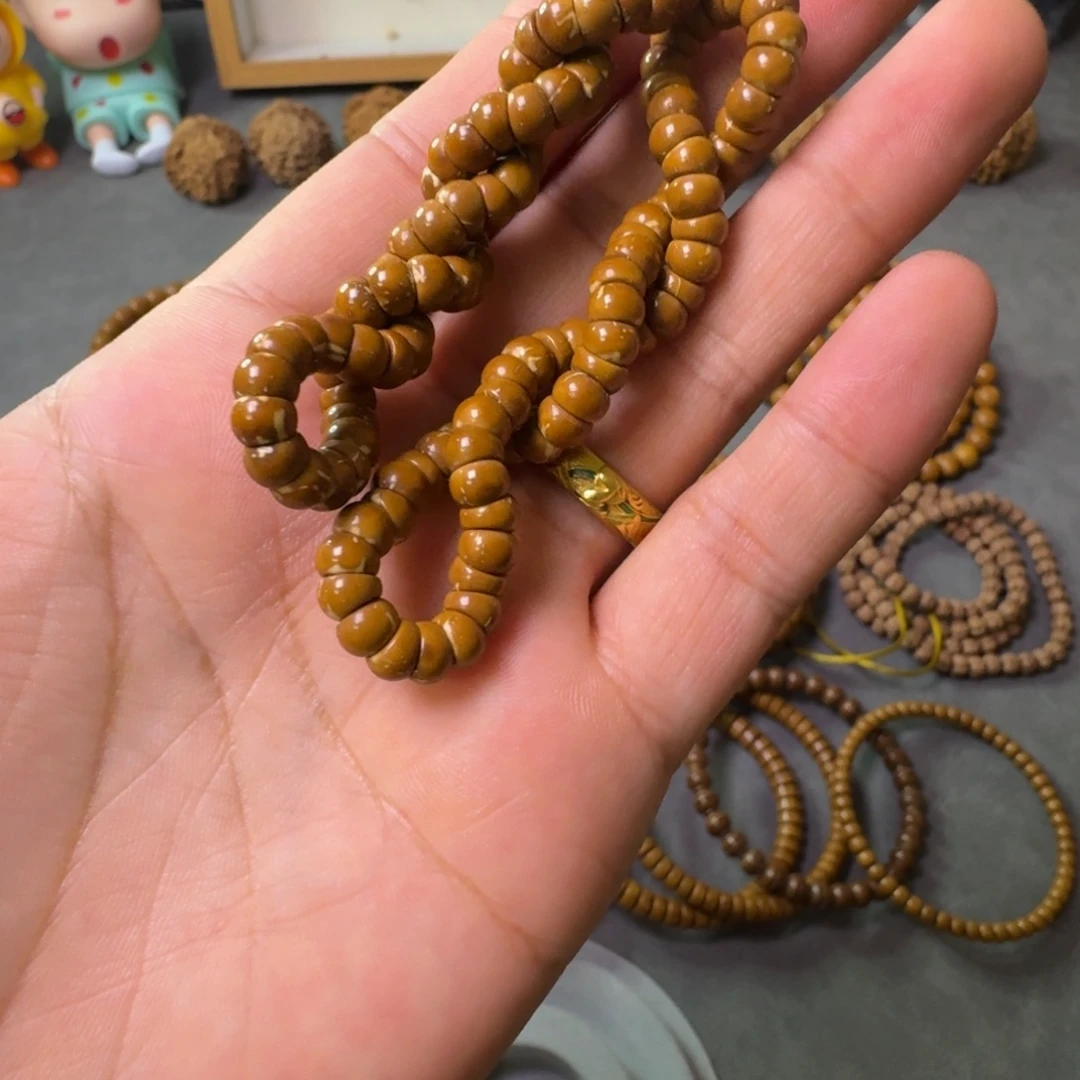 紫金鼠吊坠纯肉大肠，小蒜瓣